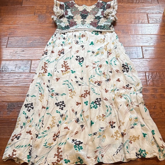 Anthropologie Crochet Floral Printed V Neck Maxi, 4P - Picture 11 of 13